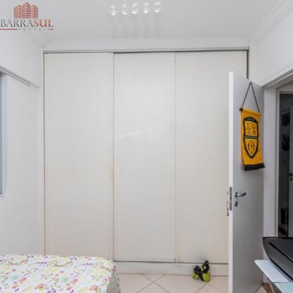 Edif�cio Ville Lyon - Apartamento Diferenciado