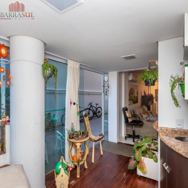 Edif�cio Ville Lyon - Apartamento Diferenciado