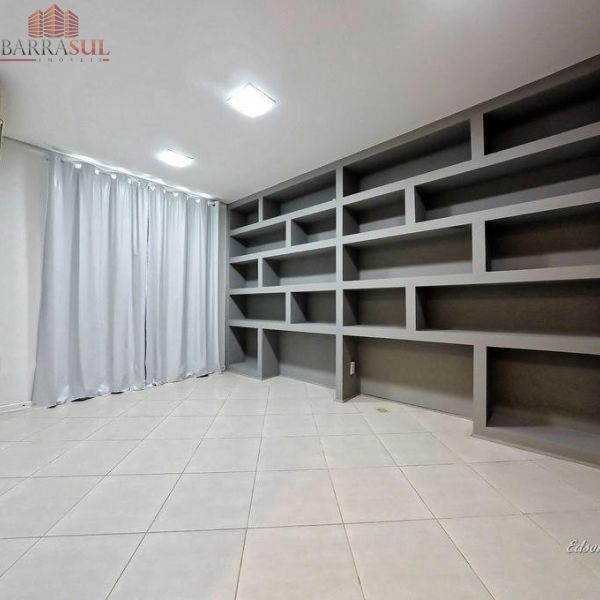 Edif�cio Ville Lyon - Apartamento Diferenciado