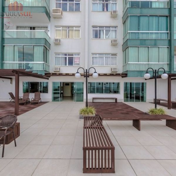 Apartamento Reformado, Decorado e Equipado!!!