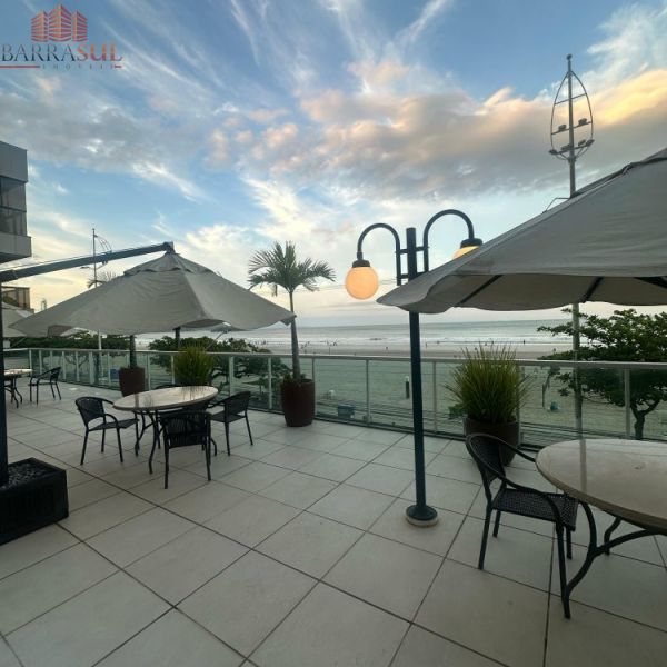 Apartamento Reformado, Decorado e Equipado!!!