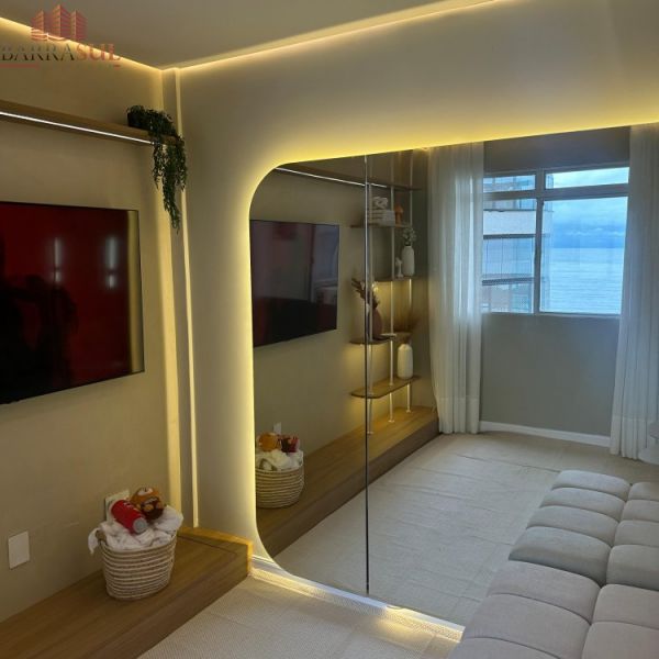 Apartamento Reformado, Decorado e Equipado!!!