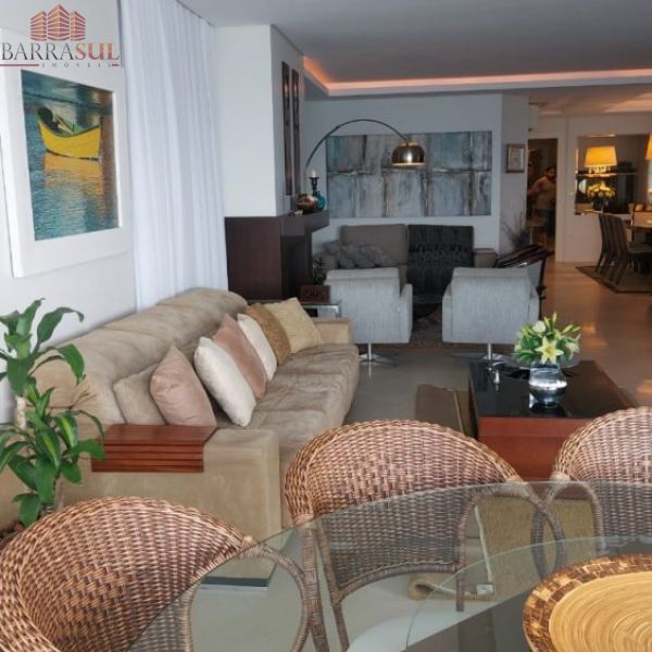 Seas Tower (Alto Padr�o - Decorado)