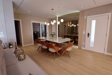 Edif�cio La Martina Residence em Balne�rio Cambori